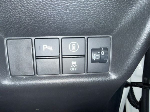 2022 Honda Fit Hybrid,Automatic Low Miles 40K 371015480