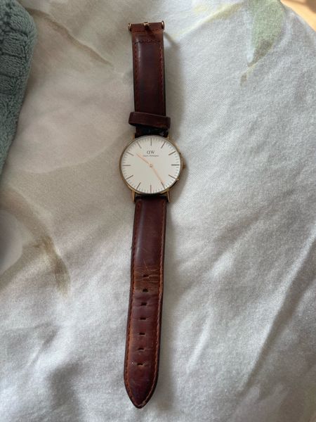 Daniel Wellington Watch for sale in Galway for €15 on DoneDeal