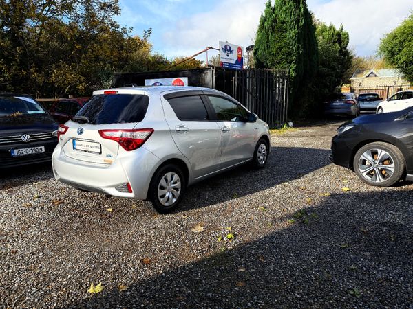 2018 Toyota Vitz Hybrid (low mileage ) 371011300