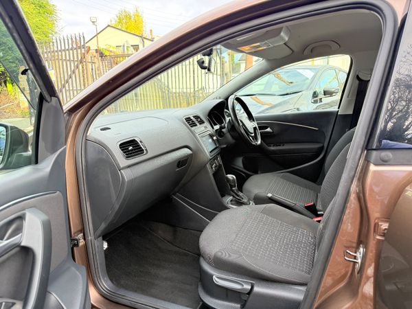 2015 Volkswagen Polo BlueMotion  (Low mileage ) 371011625