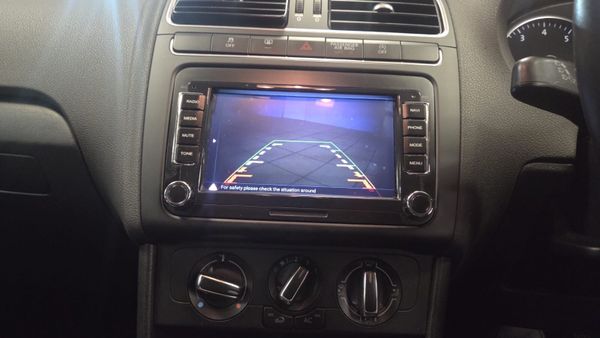 Volkswagen Polo - AUTOMATIC - SPOTLESS 371022005