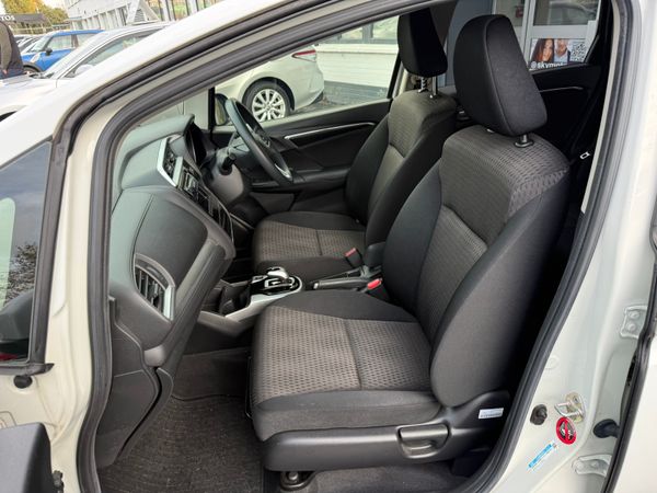 2019 Honda JAZZ/Fit 1.5 Petrol Hybrid,,Automatic 371044161