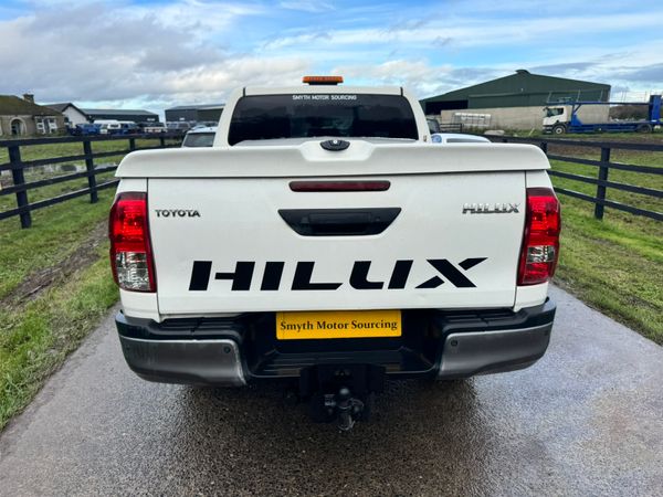 201 Toyota Hilux Invincible X Bargain***** 371044248
