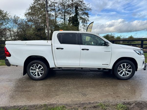 201 Toyota Hilux Invincible X Bargain***** 371044253