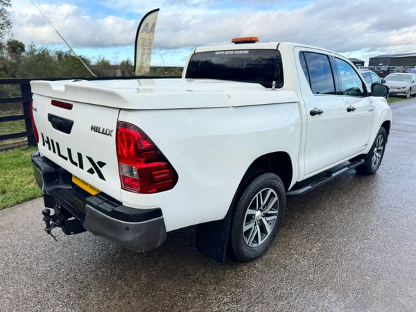 201 Toyota Hilux Invincible X Manual***** 371044310