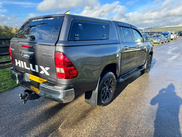 191 Toyota Hilux Invincible BARGAIN***** 371044426