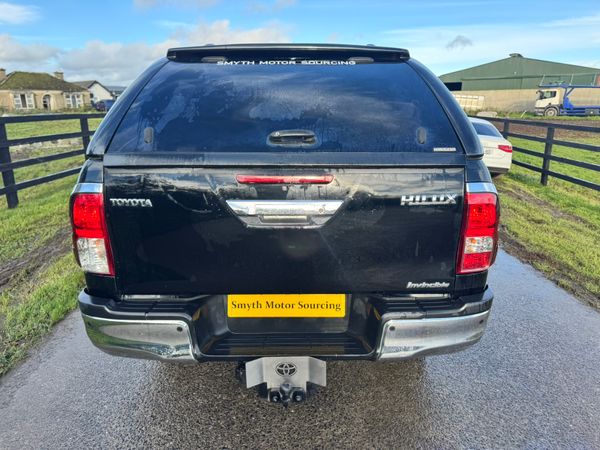 172 Toyota Hilux Invincible 70k Miles***** 371044906