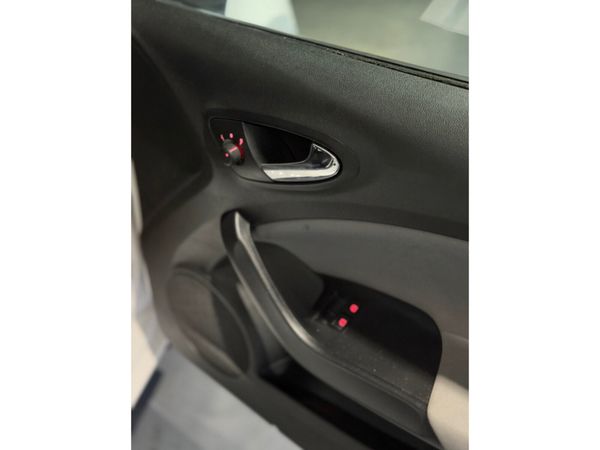 SEAT Ibiza 1.0 SE 75PS 5DR 371047016