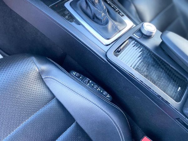 Mercedes E 220 Coupe Sport AMG Styling, Stunning 371048885