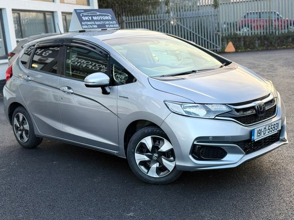 2019 Honda Fit 1.5 Petrol Hybrid,,Automatic 371041327