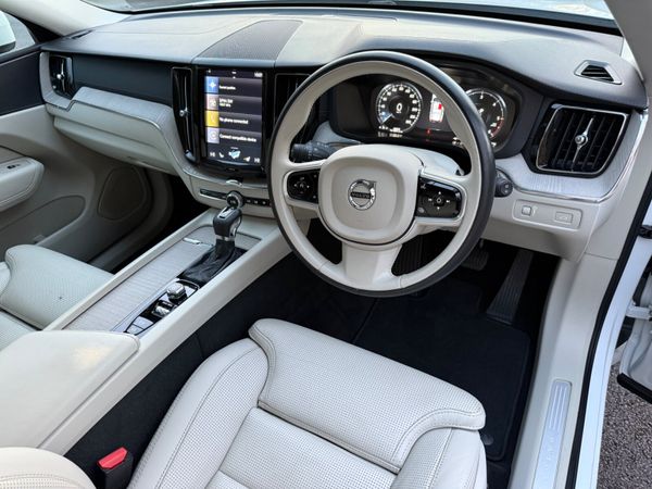 Now Reserved!182 Volvo XC60 Inscription! 371041662