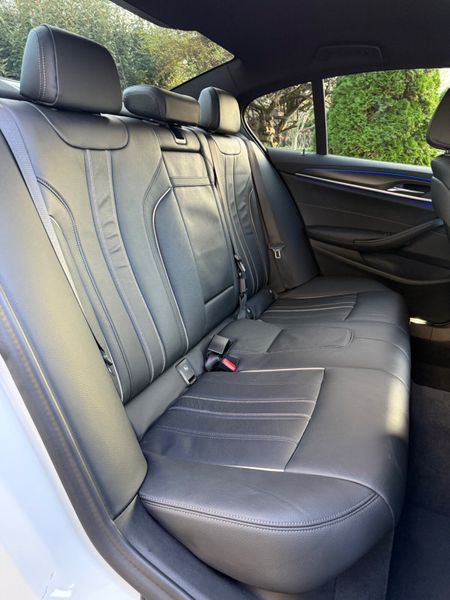 Immaculate 211 BMW 520d M-Sport! 371041791