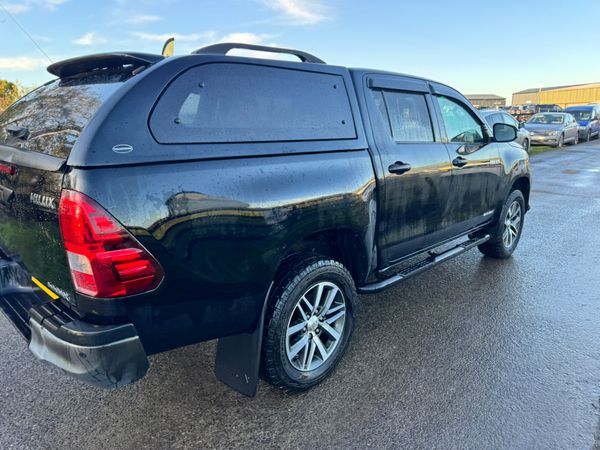 192 Toyota Hilux Invincible X Auto Spotless***** 371042559