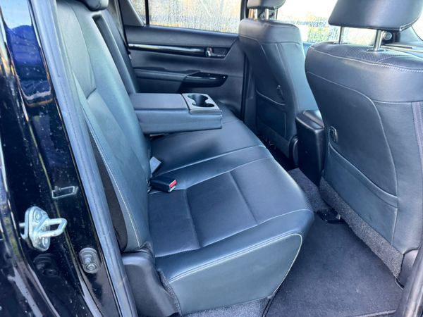 192 Toyota Hilux Invincible X Auto Spotless**** 371042724