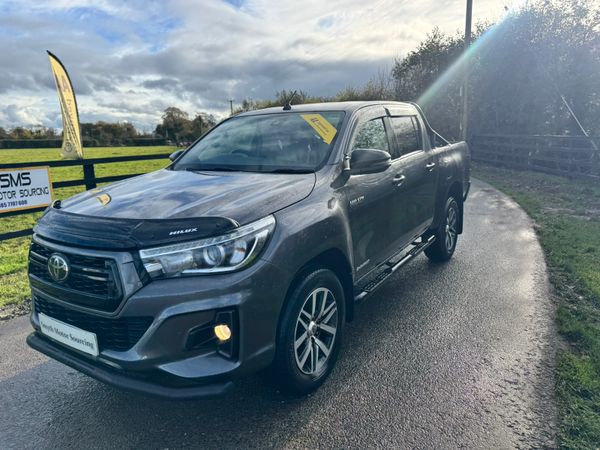 192 Toyota Hilux Invincible X Manual MINT**** 371043788