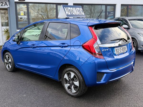 2016 Honda FIT/JAZZ 1.5 Hybrid automatic 371043822