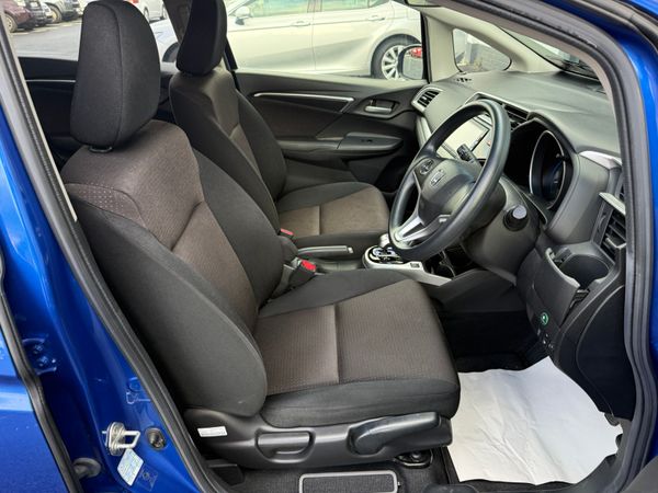 2016 Honda FIT/JAZZ 1.5 Hybrid automatic 371043835