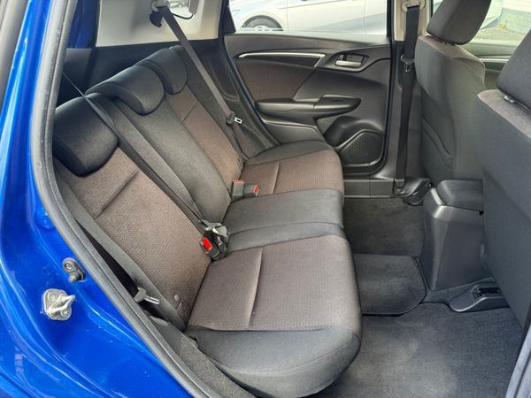 2016 Honda FIT/JAZZ 1.5 Hybrid automatic 371043836