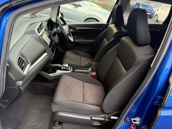 2016 Honda FIT/JAZZ 1.5 Hybrid automatic 371043838