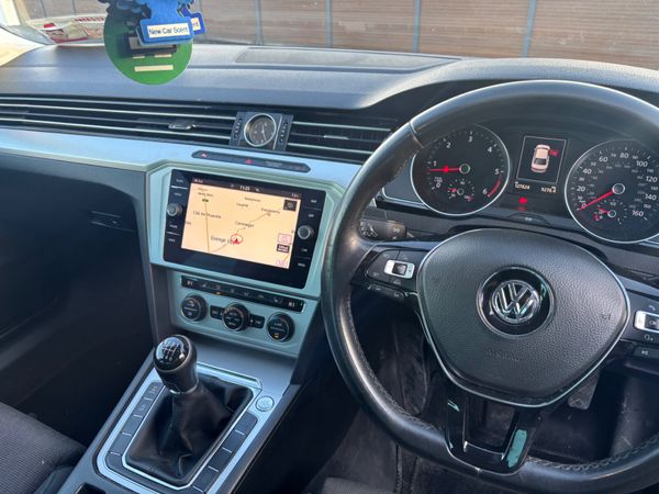 VW Passat 2018 Business 1.6Tdi 371068776