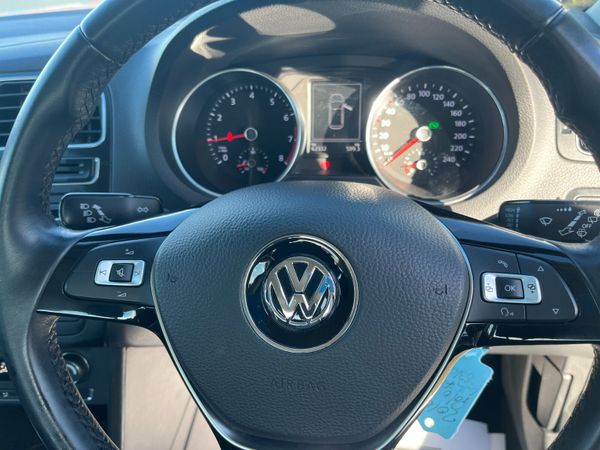 VOLKSWAGEN POLO 2016, 1.2 TSI 5DR AUTO LOW KMS 371069229