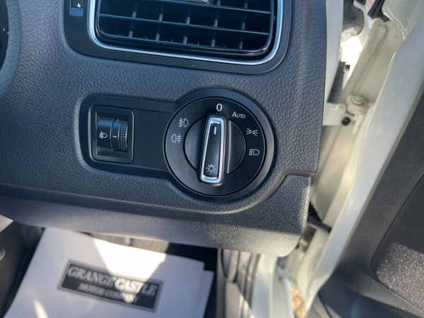 VOLKSWAGEN POLO 2016, 1.2 TSI 5DR AUTO LOW KMS 371069230