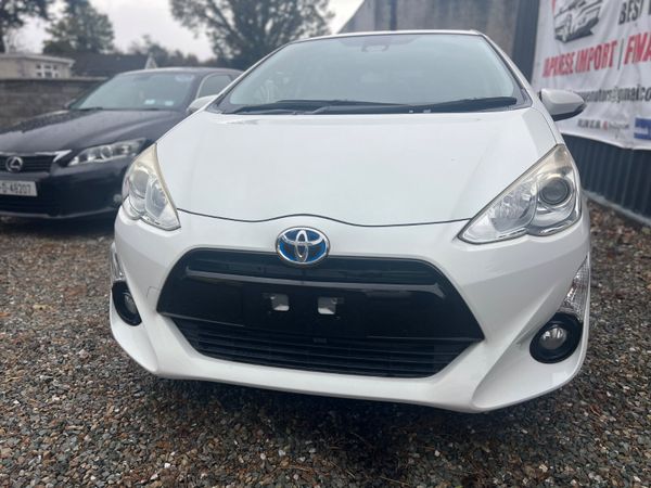 Toyota Aqua 2016 **New StocK** 371069738