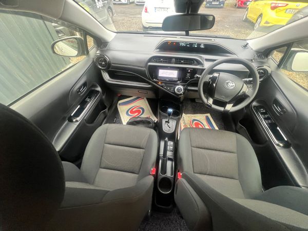 Toyota Aqua 2016 **New StocK** 371069745