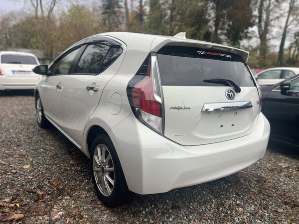 Toyota Aqua 2016 **New StocK** 371069748