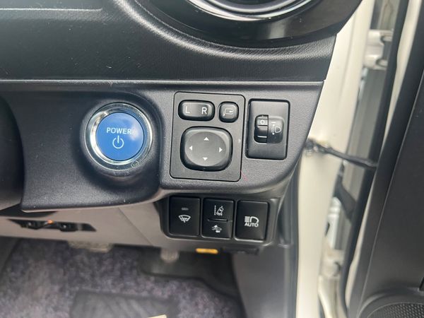 Toyota Aqua 2016 **New StocK** 371069750