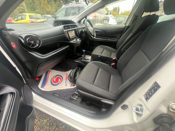 Toyota Aqua 2016 **New StocK** 371069751