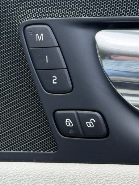 Now Reserved!182 Volvo XC60 Inscription! 371071384