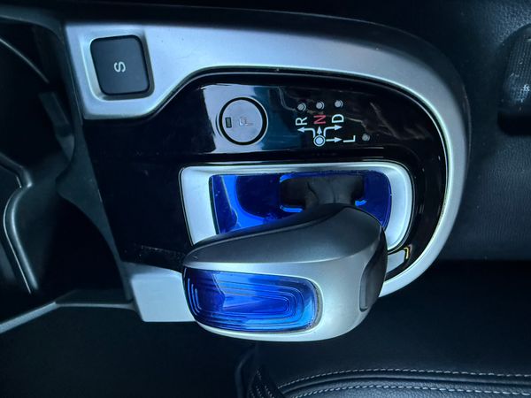 2015 Honda Fit 1.5 Hybrid,Top Specs ,60K Miles 371073853