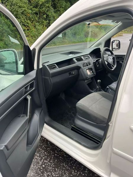 Volkswagen Caddy 2019 371091237