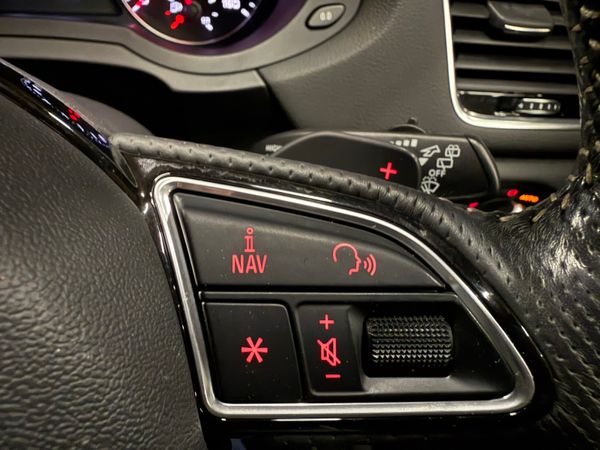 172 Audi Q3 2Ltr TDi SLine Quattro Auto * Low Klms 371104928