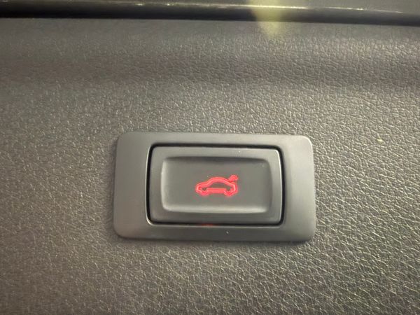 172 Audi Q3 2Ltr TDi SLine Quattro Auto * Low Klms 371104937