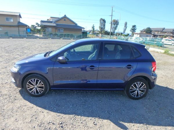 2016  Vw Polo 1.2 Petrol Auto HIGH SPEC MODEL 371112264