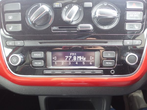 2014 Vw Up 1.0 Petrol Auto LOW KMS HIGH SPEC 371112398