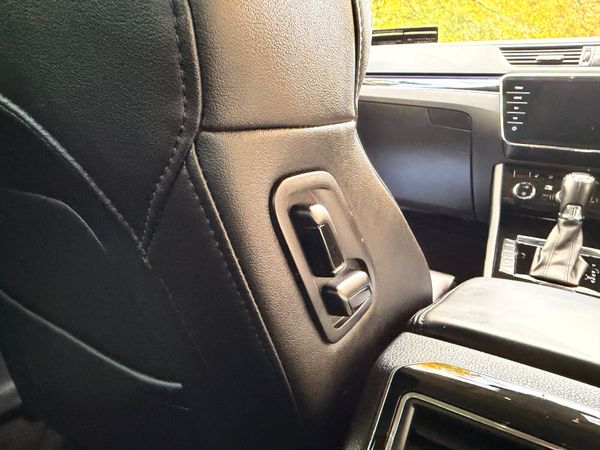 Skoda Superb L & K TDI Auto 371129254