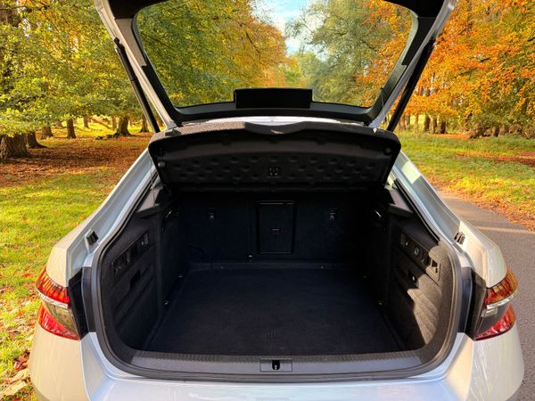 Skoda Superb L & K TDI Auto 371129266