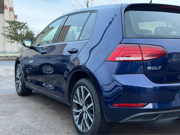 Volkswagen Golf TRENDLINE 1.6 TDI MANUAL 5SPEED 90 371120052