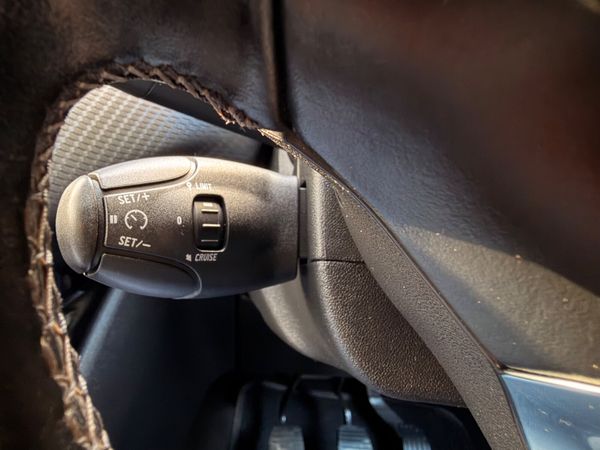 Peugeot 2008 2016 Allure Diesel 371130271