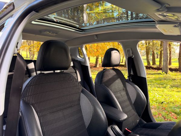 Peugeot 2008 2016 Allure Diesel 371130289