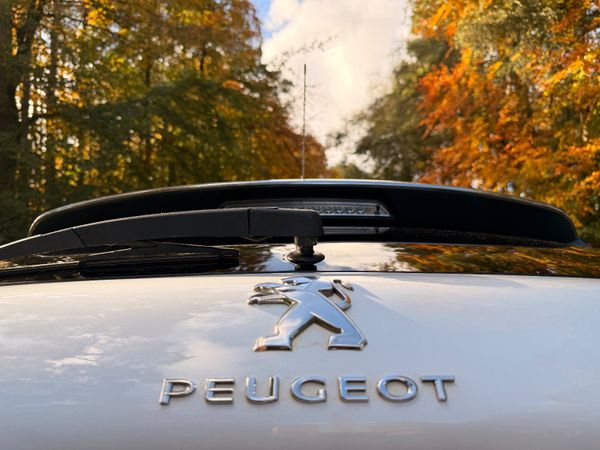 Peugeot 2008 2016 Allure Diesel 371130301