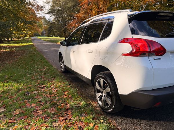 Peugeot 2008 2016 Allure Diesel 371130302