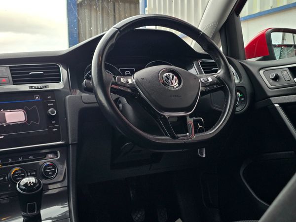 192 VW GOLF 1.6 TDI COMFORTLINExMAXTON 371132000