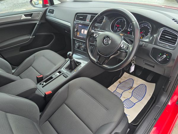 192 VW GOLF 1.6 TDI COMFORTLINExMAXTON 371132002