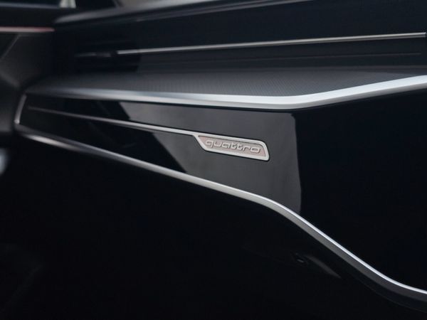 2022 AUDI A6 40 2.0 TDI 204BHP UPGRADED WHEELS 371132486