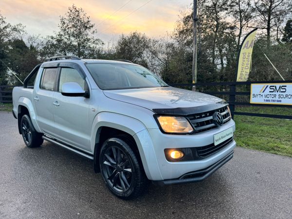 141 Volkswagen Amarok Highline 180bhp black Ed 371176485