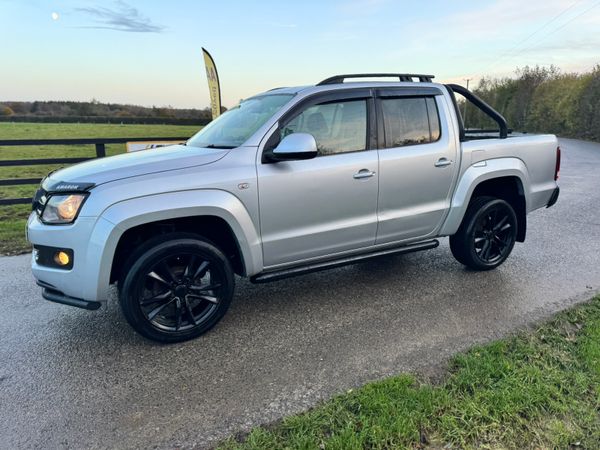 141 Volkswagen Amarok Highline 180bhp black Ed 371176496